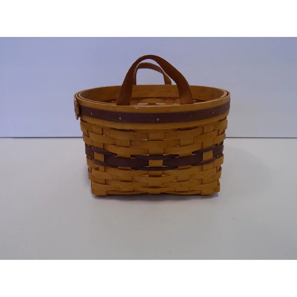 May Series Petunia Basket w/ Plastic Protector 1997 Longaberger - Purple Slats